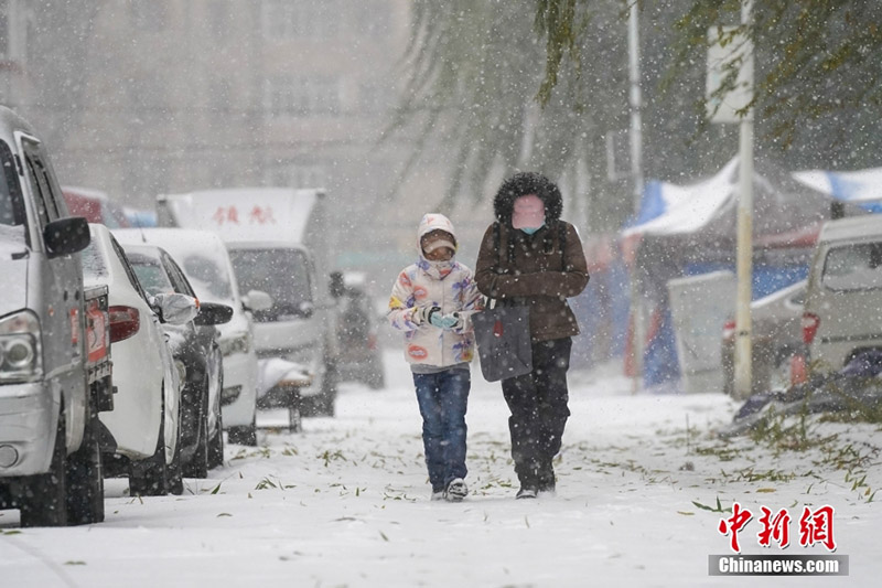 Харбиньда биыл?ы ал?аш?ы ?арлы боран со?ты