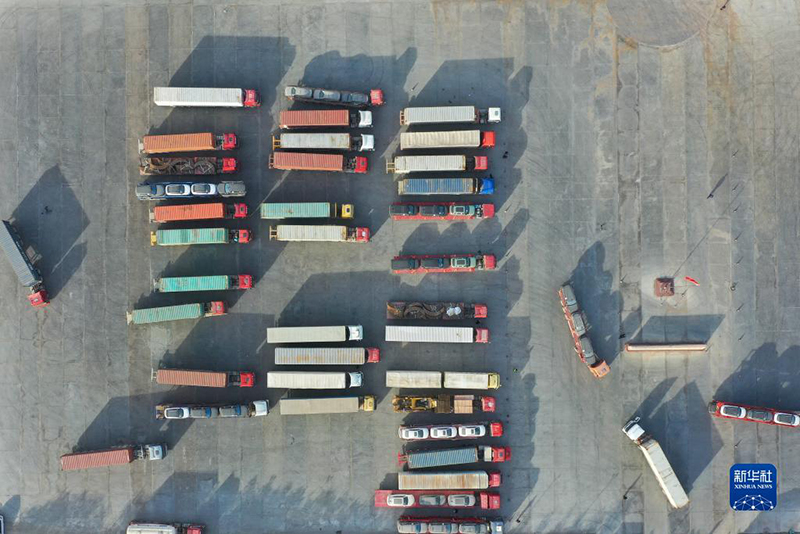 ?аш?арда?ы бес шекарадан сег?з елге ?атынау?а болады