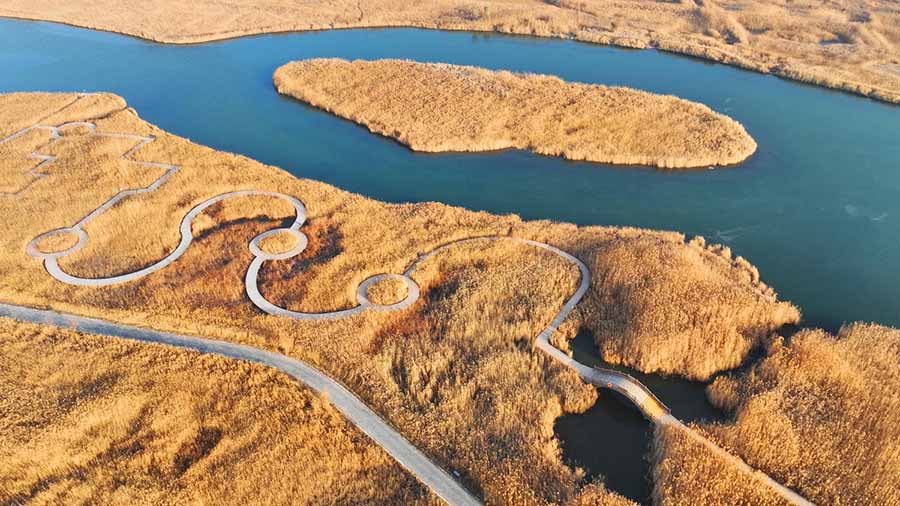 Чжанъе, Ганьсу: сазды ал?апты? ?ыс?ы к?рк?