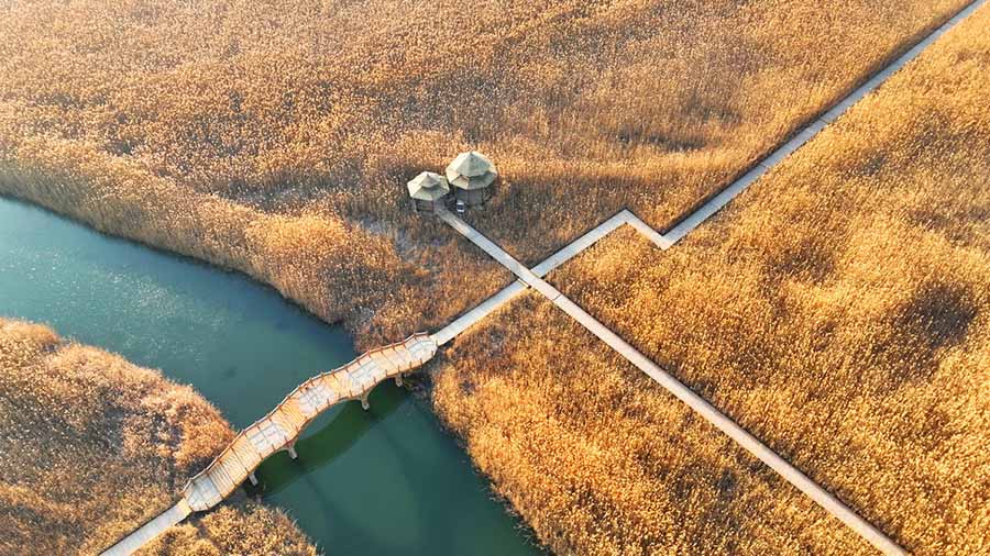 Чжанъе, Ганьсу: сазды ал?апты? ?ыс?ы к?рк?