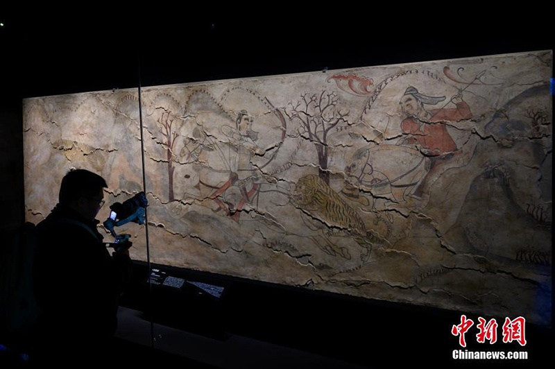 Тайюань Бэйци ?абыр?а суреттер? м?ражайына бары?ыз