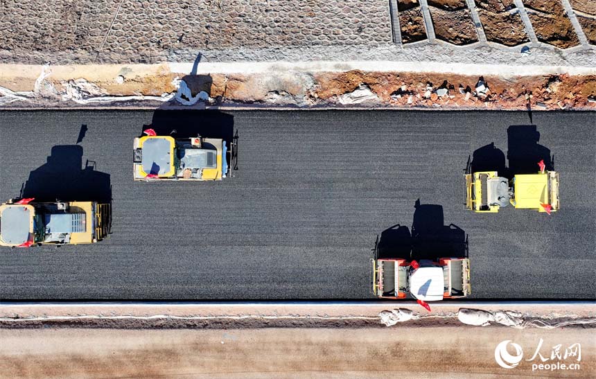 Дунсян, Цзянси: Ауыл?а апаратын жол