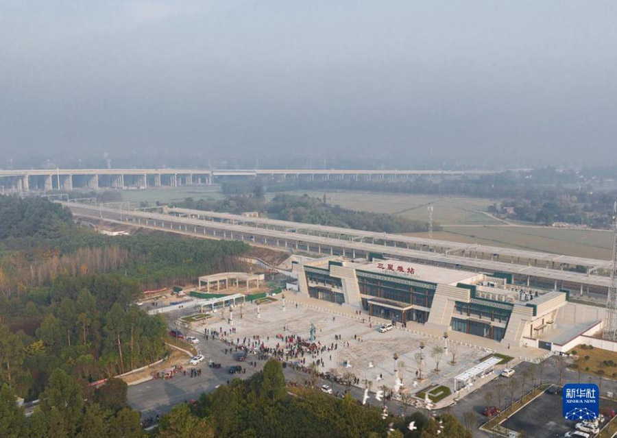 Сычуань-Цинхай тем?ржолыны? б?р?нш? б?л?г? пайдалану?а бер?лд?