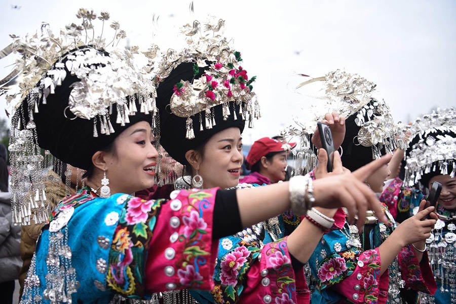 Сунтао, Гуйчжоу: Мяо жа?а жылы ?арсы алынды