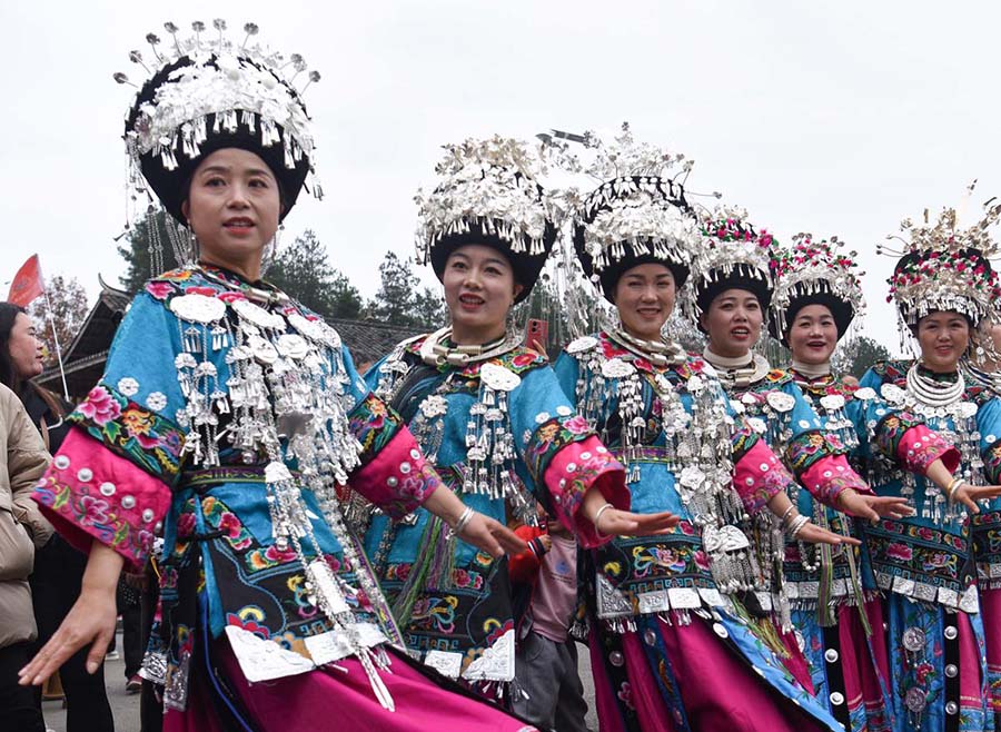 Сунтао, Гуйчжоу: Мяо жа?а жылы ?арсы алынды