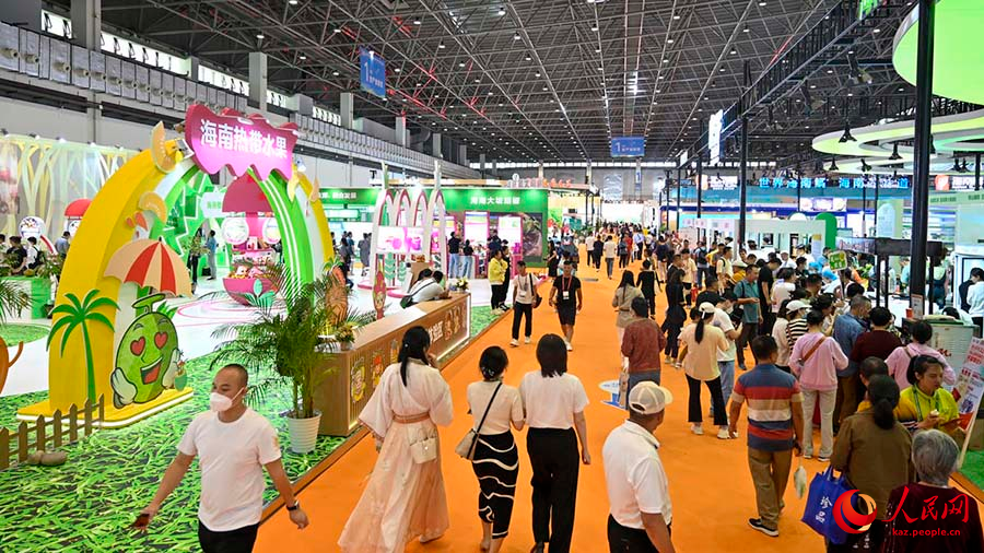 2023 жыл?ы ?ытай тропикалы? ауылшаруашылы? ?н?мдер?н?? халы?аралы? ?ыс?ы ж?рме?кес? Хайкоуда ?тт?