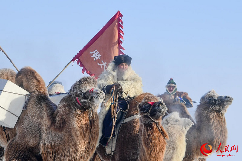 ?шк? Мо???лды? Хулуньбуир сахарасында ?ар-м?з Надам мерекес? ашылды