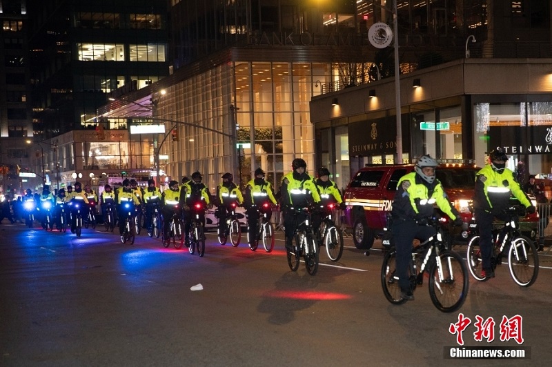 Б?к?л ?лем жа?а жылды ?арсы алды