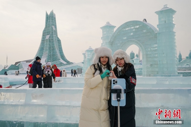 Харбинь ?ар-м?з ?лем?н?? к?нд?зг? к?р?н?с?н тамашала?ыз