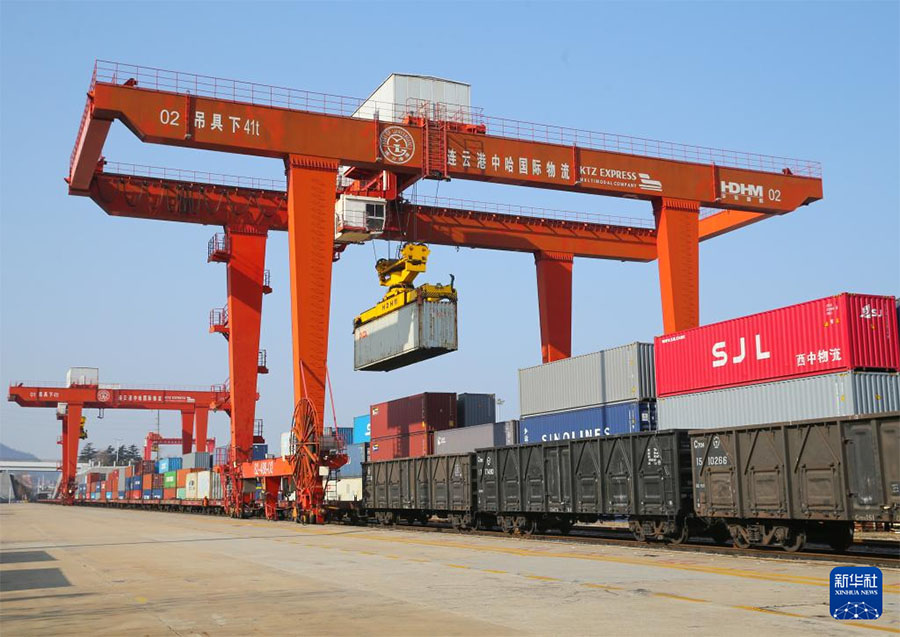 Ляньюньганнан жа?а жылда?ы ал?аш?ы ?ытай-Еуропа пойызы аттанды