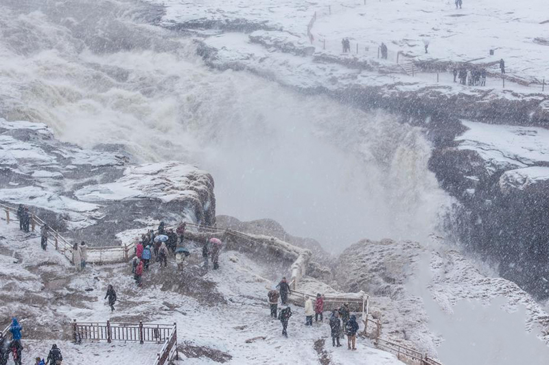 Хуанхэ ?зен? Хукоу сар?ырамасында 2024 жыл?ы ал?аш?ы ?ар жауды