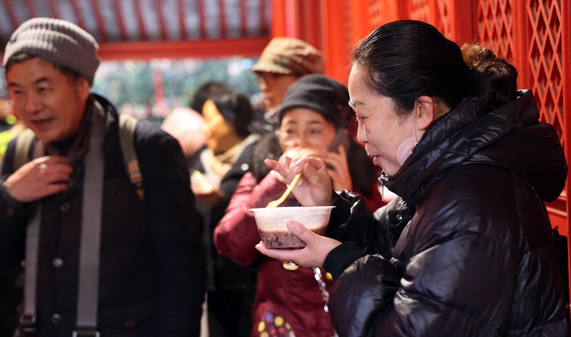 Жа?а жылды? д?м? Лаба к?жеден басталады