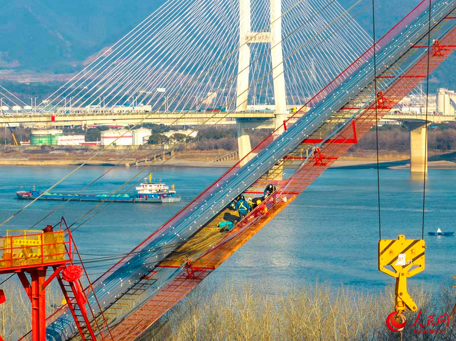 Тунлин, Аньхой: G3 Тунлин тем?ржол-тасжол к?п?р?н?? ??рылысы ?ар?ынды ж?р?п жатыр