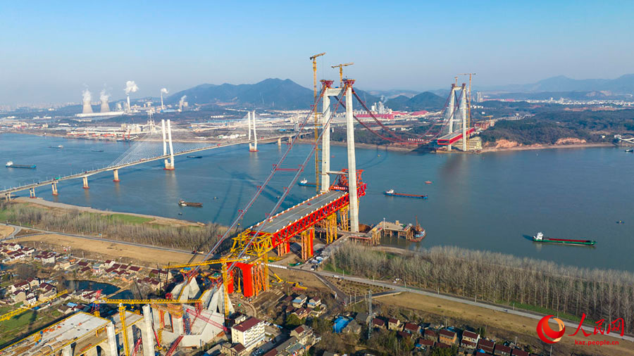 Тунлин, Аньхой: G3 Тунлин тем?ржол-тасжол к?п?р?н?? ??рылысы ?ар?ынды ж?р?п жатыр