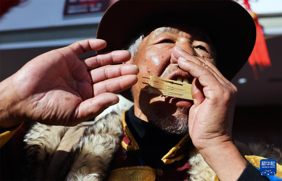 Бейж??де хал?ы аз этникалы? топтарды? д?ст?рлер к?рмес? ?тт?