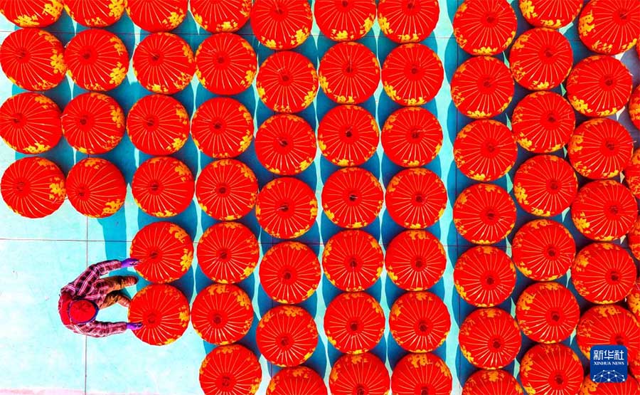 К?ктем фестивал?н?? элементтер? молая т?ст?