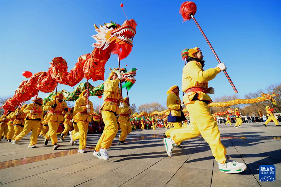 К?ктем фестивал?н?? элементтер? молая т?ст?