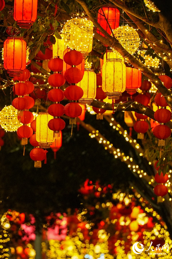 Сямэньде жа?а жылды? леб? а??ыды