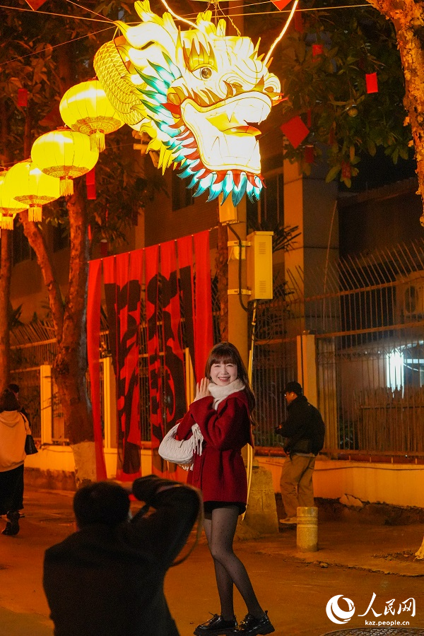 Сямэньде жа?а жылды? леб? а??ыды