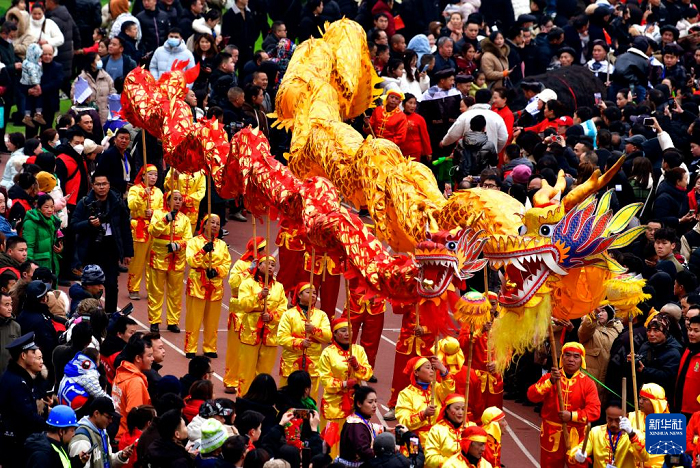 Гуйчжоуда ?Ауыл футболыны? лигасы, ауыл кеш?? ?тт?