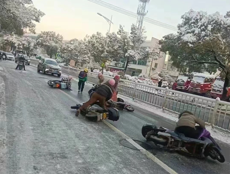 О?т?ст?кт?? к?птеген жерлер?нде суы? жа?быр жауды