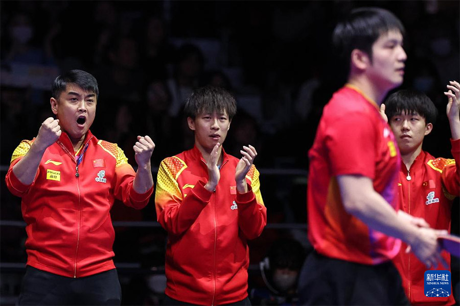 ?стел Теннис?нен 2024 жыл?ы ?лем чемпионатында ?ытай ерлер ??рамасы мен ?йелдер ??рамасы ?ос же??ске ?ол жетк?зд?