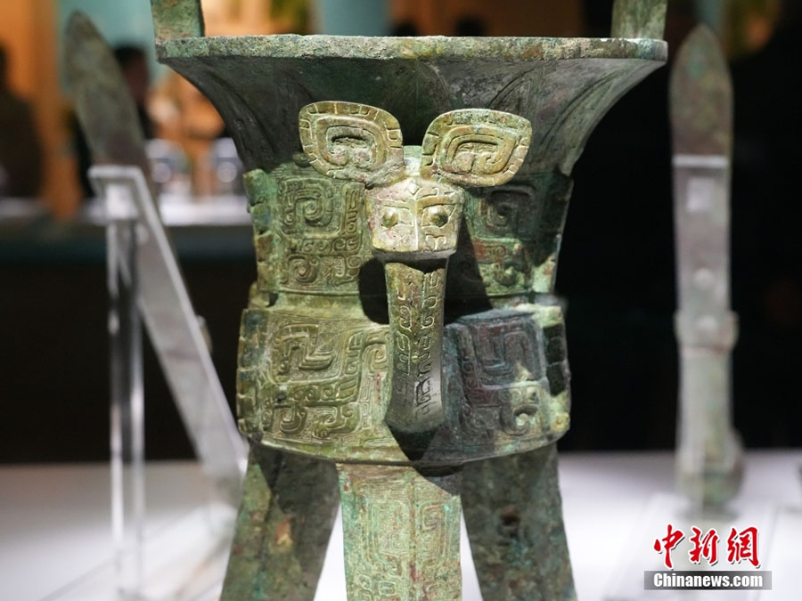 Хэнаньны? Аньян ?аласында?ы Инь ?ирандылары м?ражайыны? жа?а к?рмес?ндег? жануар элементтер?