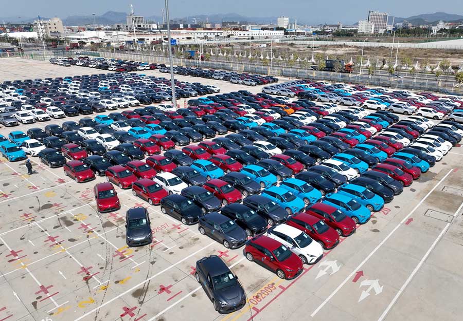 Фуцзянь: Б?р рейспен к?л?ктерд?? е? к?п экспорты орындалды