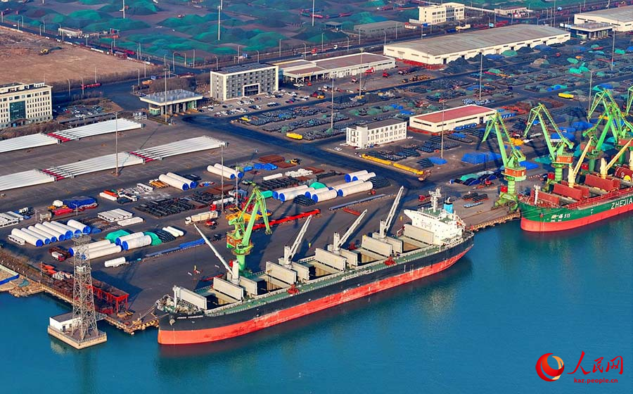 Тяньцзинь: Жа?а энергия ж?не жа?а материалды? ?н?мдерд? экспортты? тасымалдау ?ауырт ж?р?п жатыр