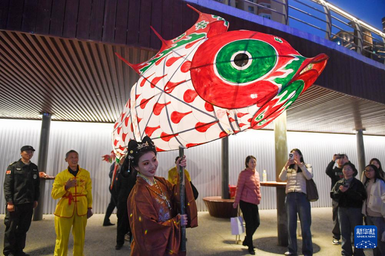 2024 жылды? к?ктем?нде Бейж??дег? Лянма ?зен? ?з?н?? ал?аш?ы саяхатын ашты