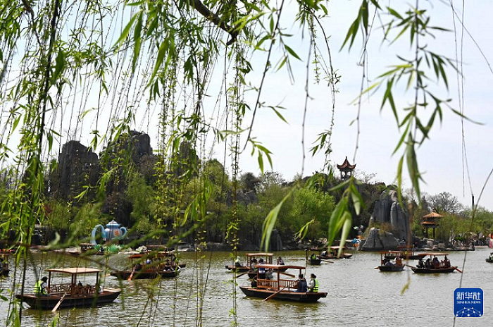 Цинмин мерекес? кез?нде ел ?ш?нде 119 миллион адам саяхатта?ан