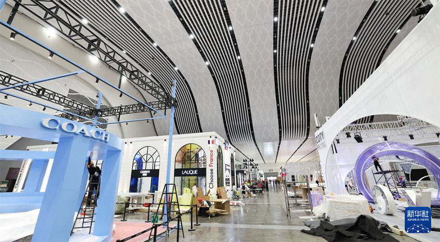 Т?рт?нш? Т?тыну тауарлары к?рмес?н?? ??рылысы ж?йел? ж?р?п жатыр