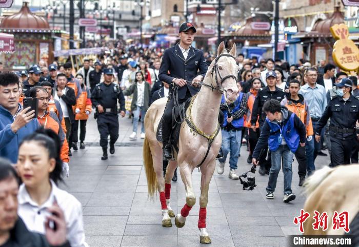 А?алтеке Шы?жа? халы?аралы? ?лкен базарында к?рсет?лд?