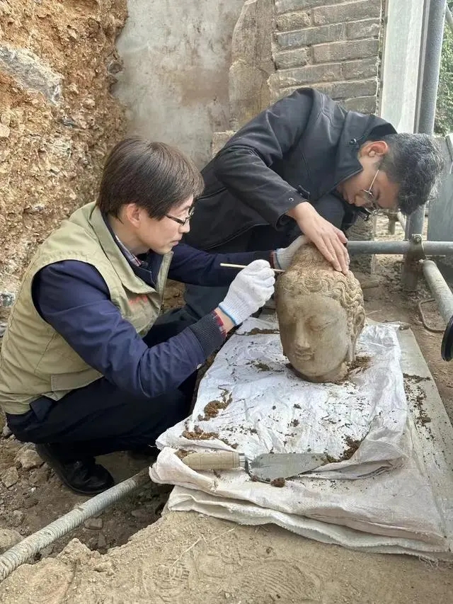 Лонмэнь гроталарыны? археологиясы ?айтадан жа?арды