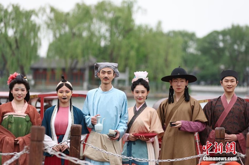 ?Бейж??де табыл?ан археологиялы? ки?мдерд?? бейнес?н ?алпына келт?руд?? динамикалы? к?рмес?? Бейж??де к?рсет?лд?