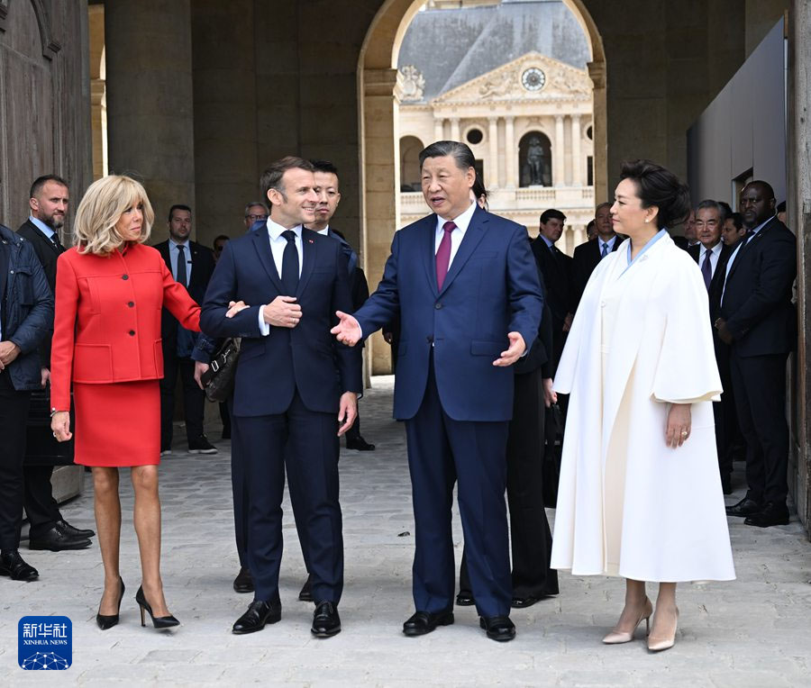 Си Цзиньпин Франция Президент? Эммануэль Макрон ?тк?зген ?арсы алу р?с?м?не ?атысты