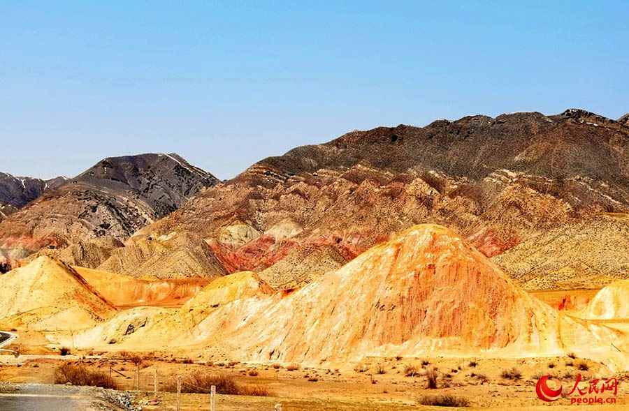 Шы?жа? Тяньшань д?л?з?н?? S101 тасжолы б?р к?нде т?рт мезг?лд? кес?п ?тед?