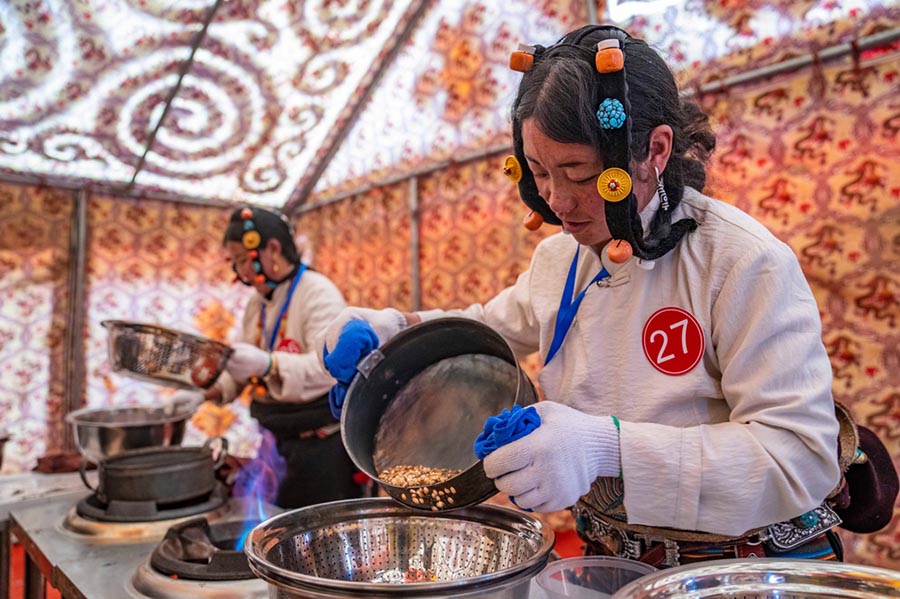 Нежун, Сицзан: жайлауда?ы шеберл?к бай?ауы