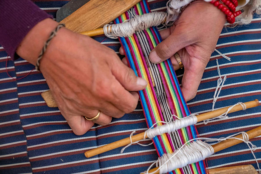 Нежун, Сицзан: жайлауда?ы шеберл?к бай?ауы