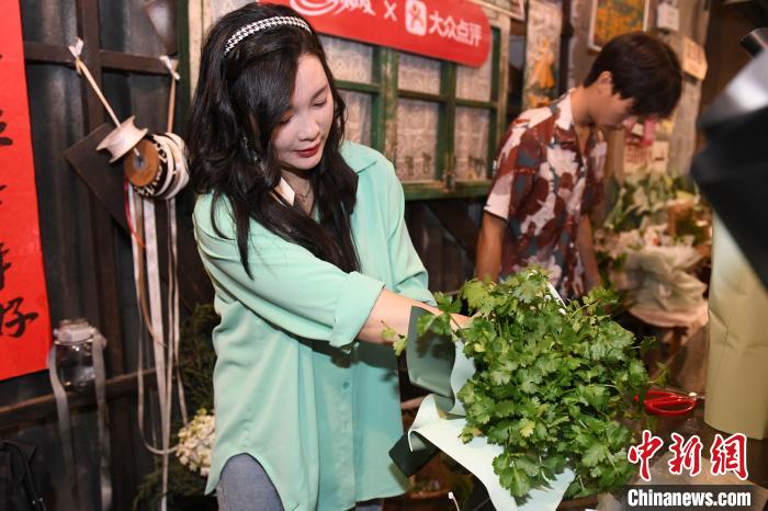 Ерекше г?л шо?тары танымал болды