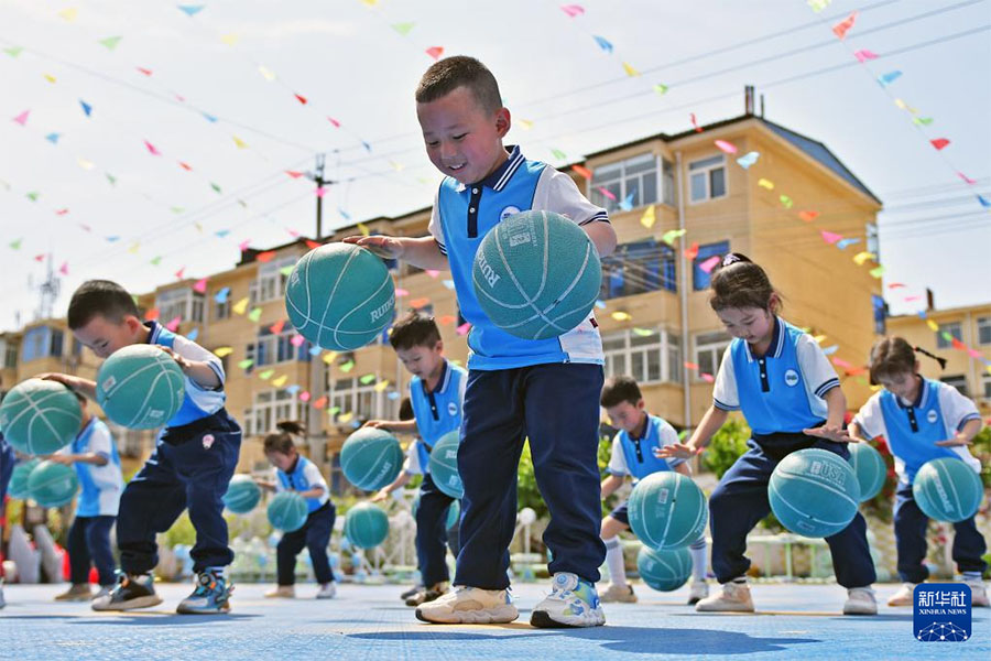 Халы?аралы? балаларды ?ор?ау к?н?не орай т?рл?-т?ст? ?с-шаралар ?йымдастырылды