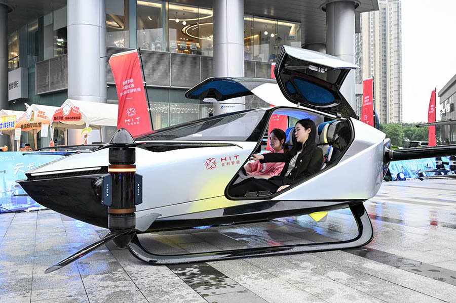 Гуанчжоу ?ытайда т?мен би?кт?ктег? ?уе ?атынасы бойынша ал?аш?ы коммерциялы? операциялы? ?ала болма?