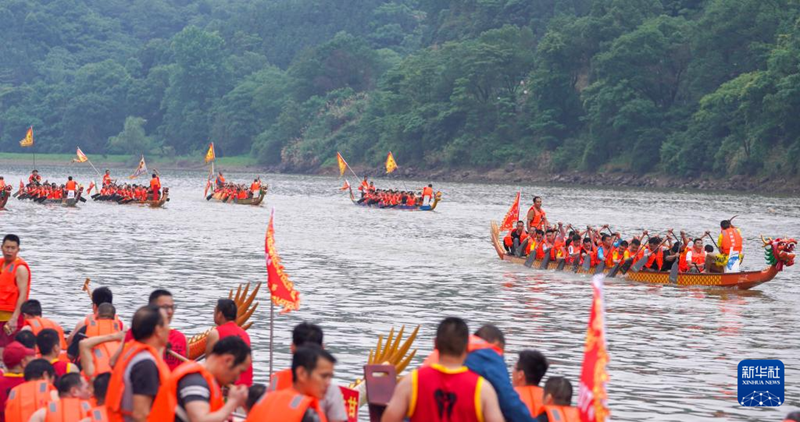 Елд?? ?р айма?ында Дуаньу (?ия? к?р?ш) мерекес?н ?арсы алу ?с-шаралары ?туде