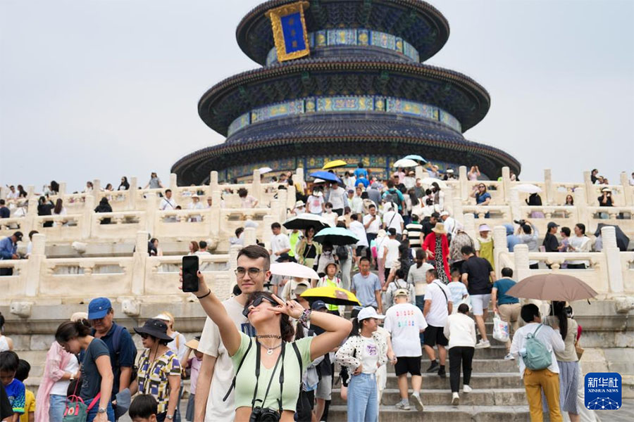 Визасыз режимн?? ы?палымен ?ытай?а саяхаттайтын шетелд?ктер саны к?бейд?