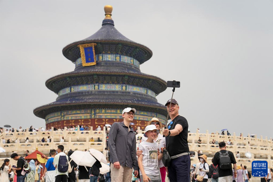 Визасыз режимн?? ы?палымен ?ытай?а саяхаттайтын шетелд?ктер саны к?бейд?