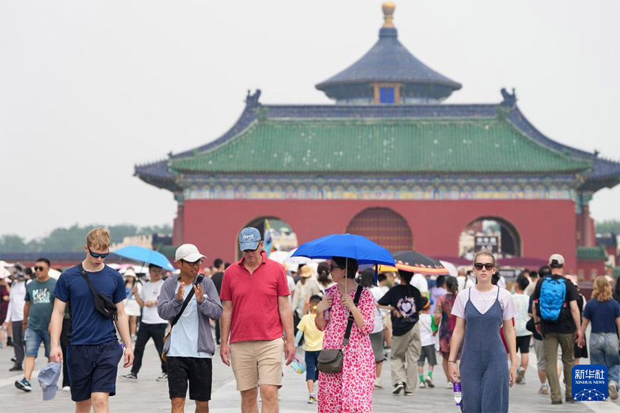 Визасыз режимн?? ы?палымен ?ытай?а саяхаттайтын шетелд?ктер саны к?бейд?