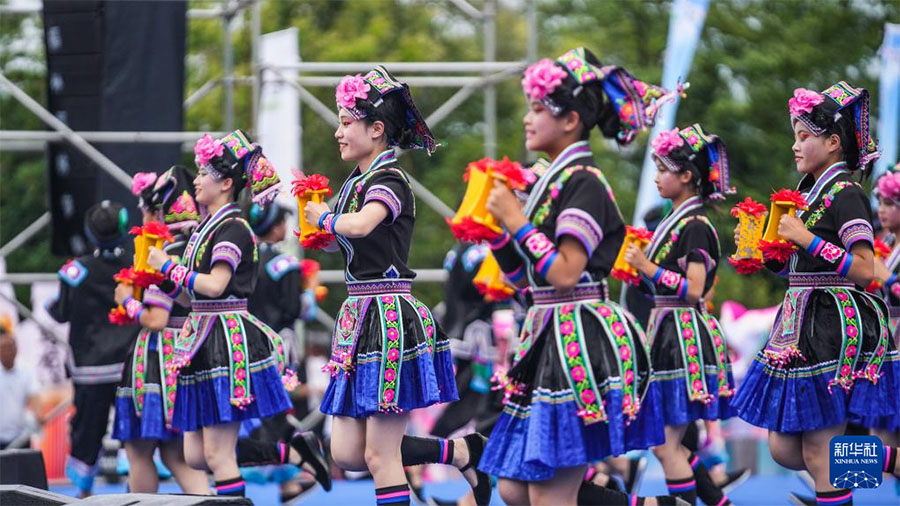 Д?ст?рл? к?нт?збе бойынша ?6 маусым? мерекес? тойланды