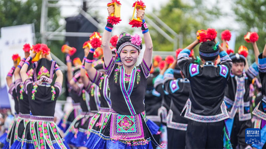 Д?ст?рл? к?нт?збе бойынша ?6 маусым? мерекес? тойланды