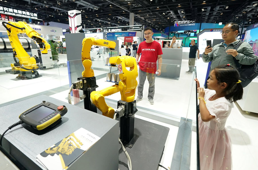 ?ытайды? 26-ыншы Бейж?? халы?аралы? ?ылыми-техникалы? ?нерк?с?п к?рмес? ашылды