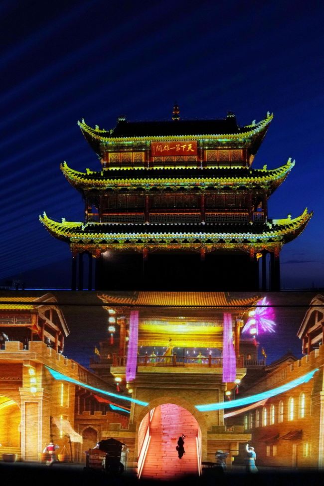 Ганьсуды? Цзяюйгуаньы кешк? саяхатты бастады